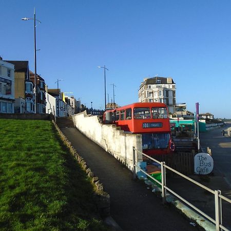 Flat, Amazing Balcony Sea View, Bike Store, With Sun Deck Margate Exterior photo